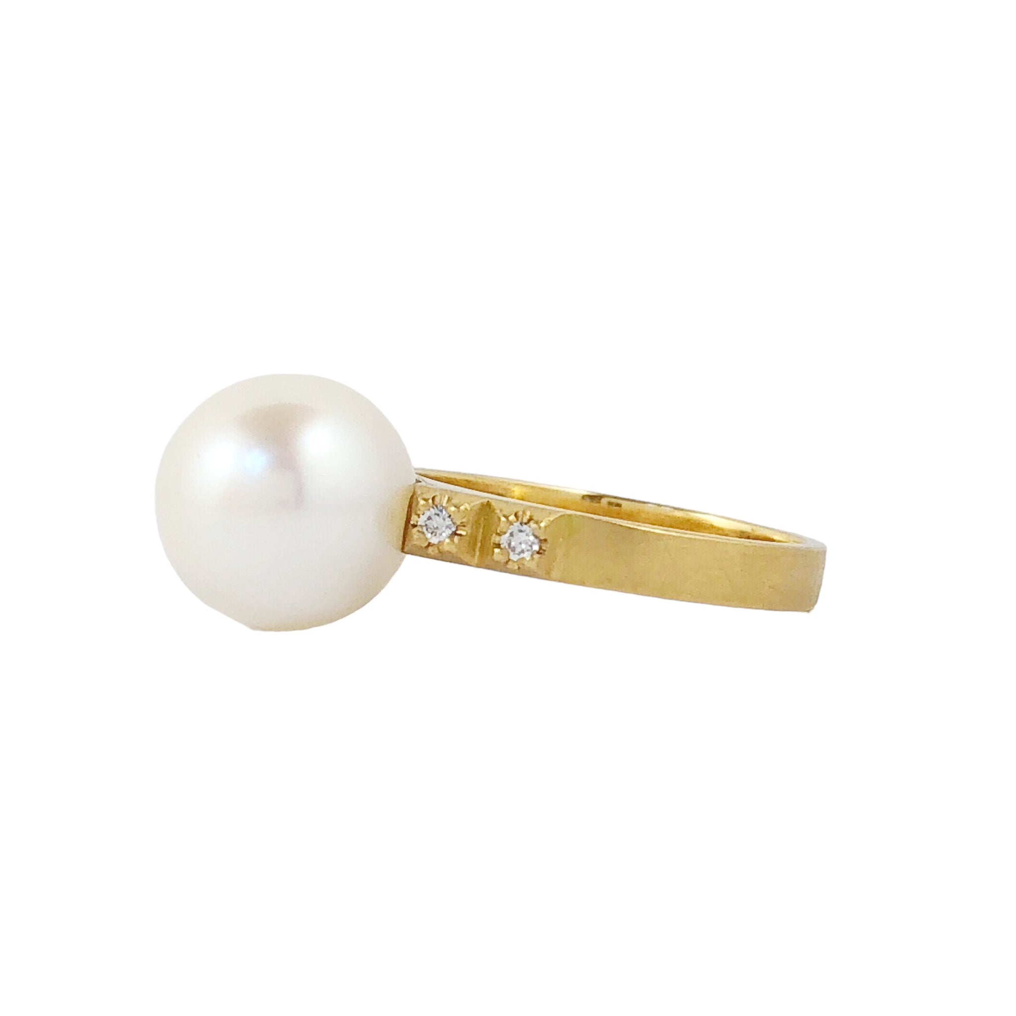 Pearl and Pyramids Ring - Emma Jane Donald