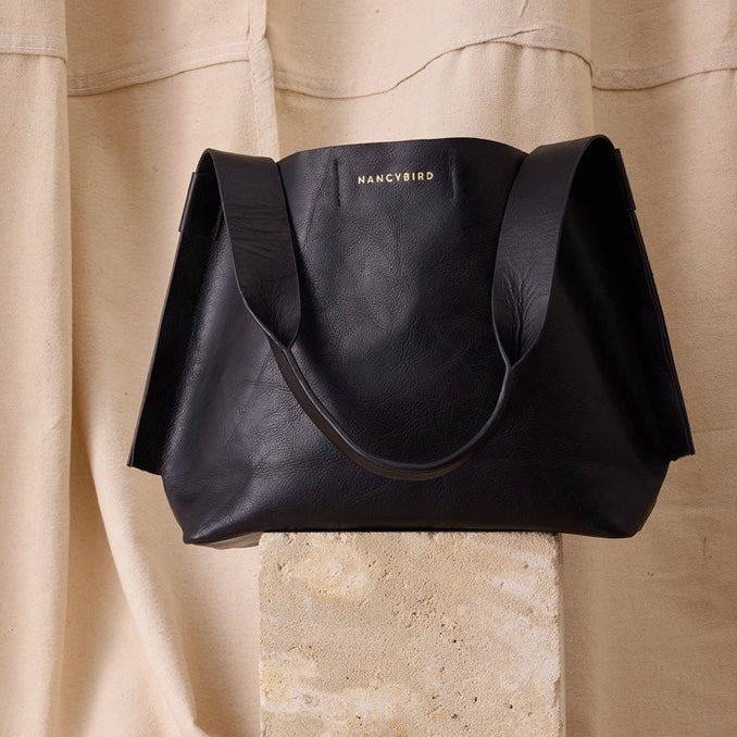 Burton Bag in Black - Nancybird