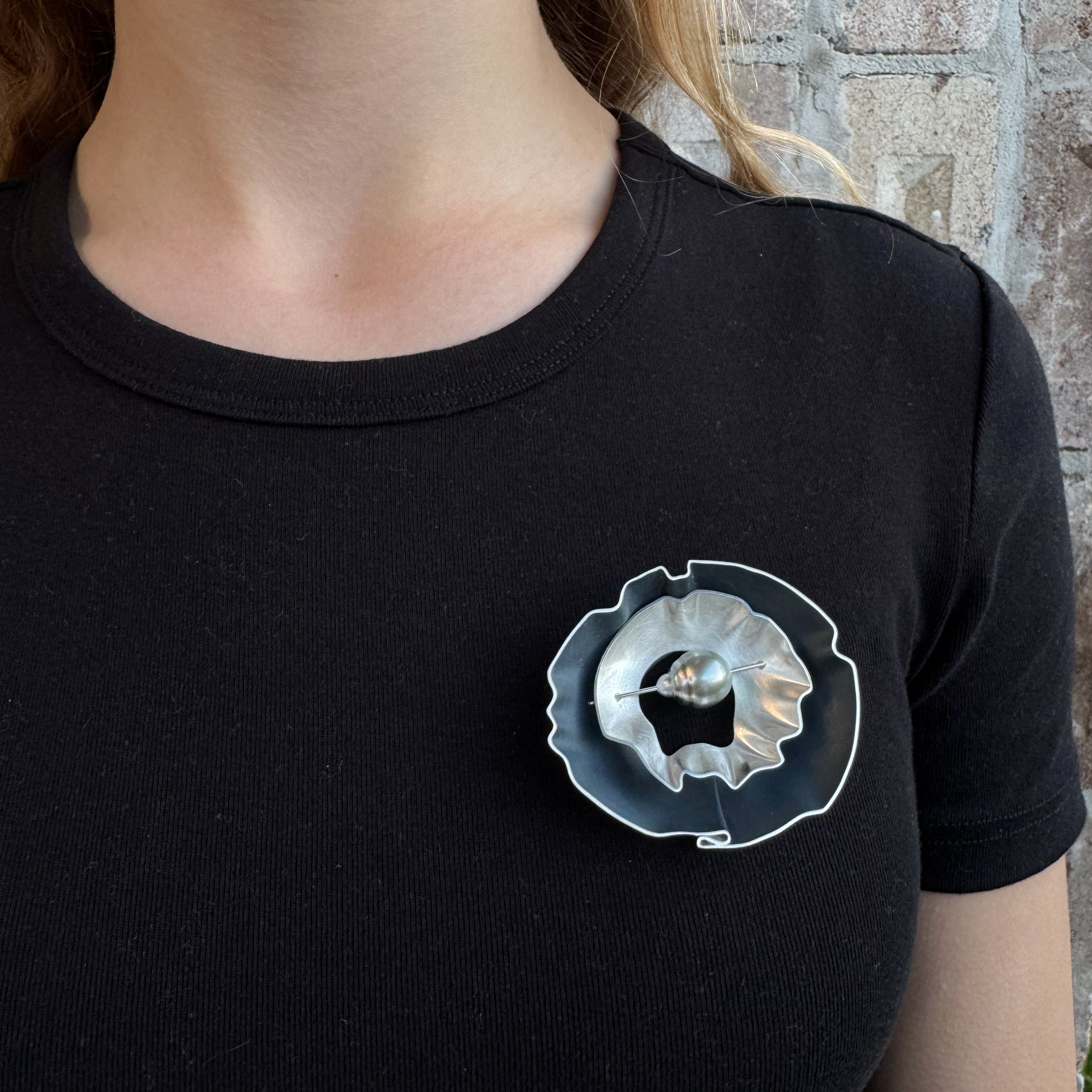 Rippled Mollusc Brooch - Katheryn Leopoldseder