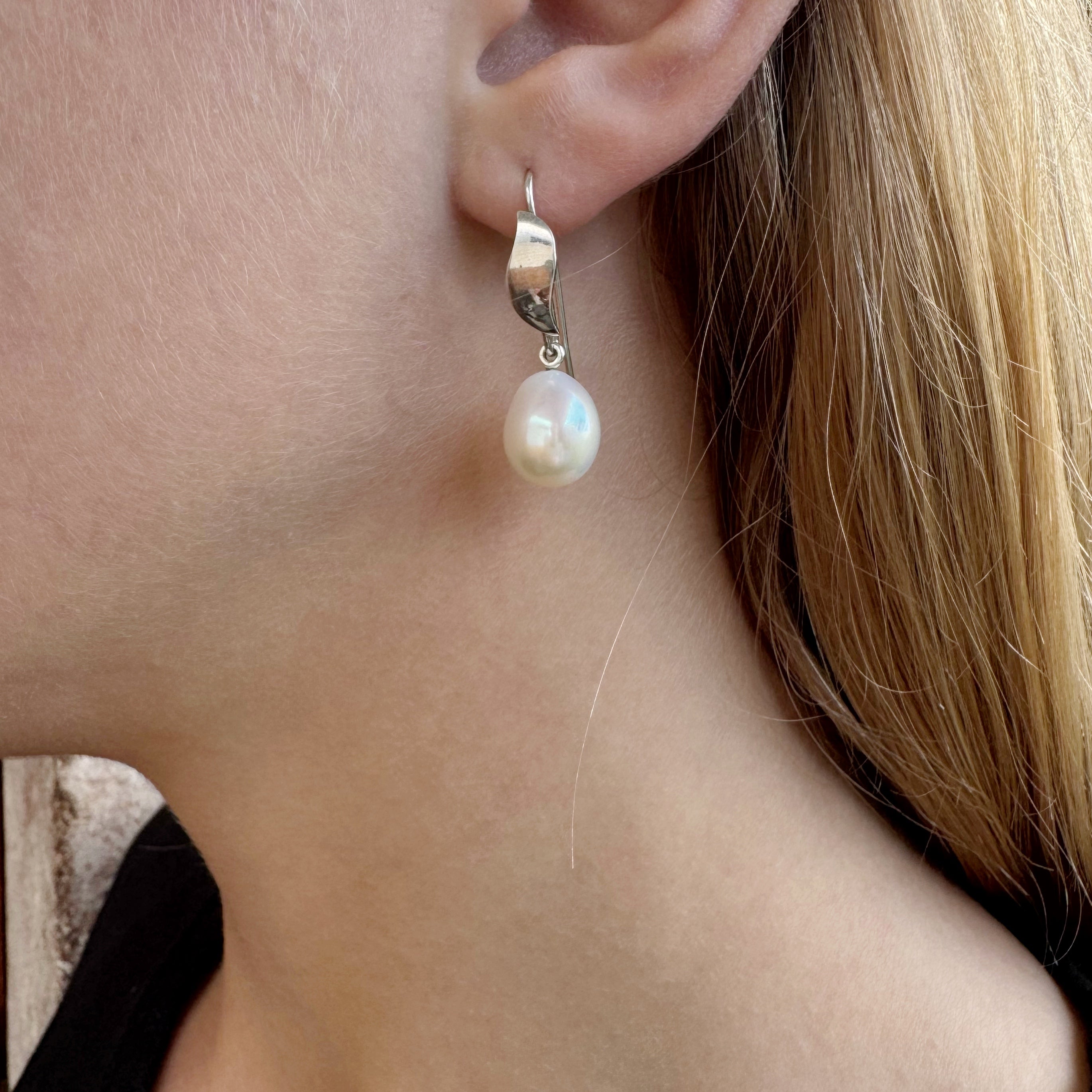 Pearl Drop Earrings - Catherine White