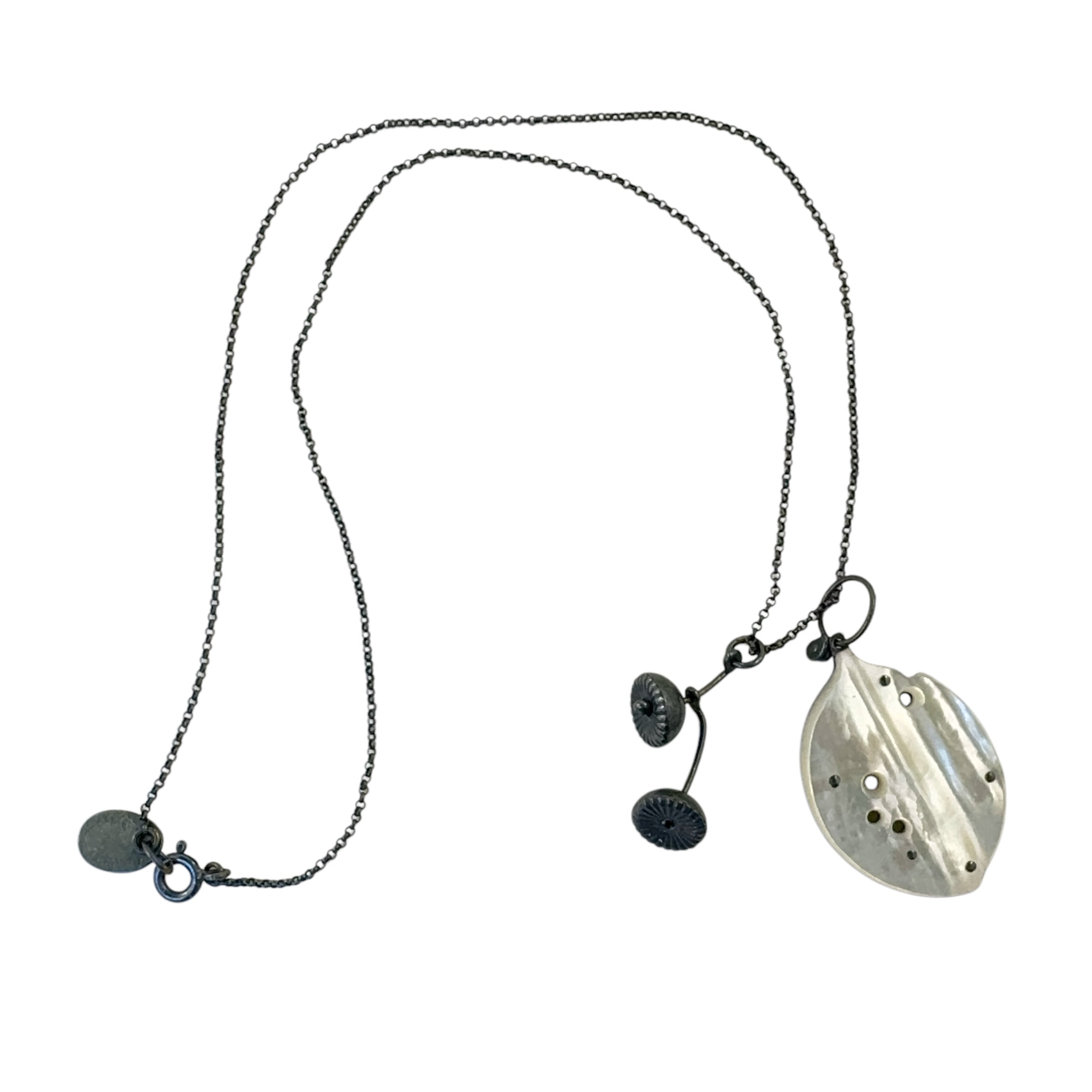 Pohutukawa Mother of Pearl Necklace - Cynthia Nge