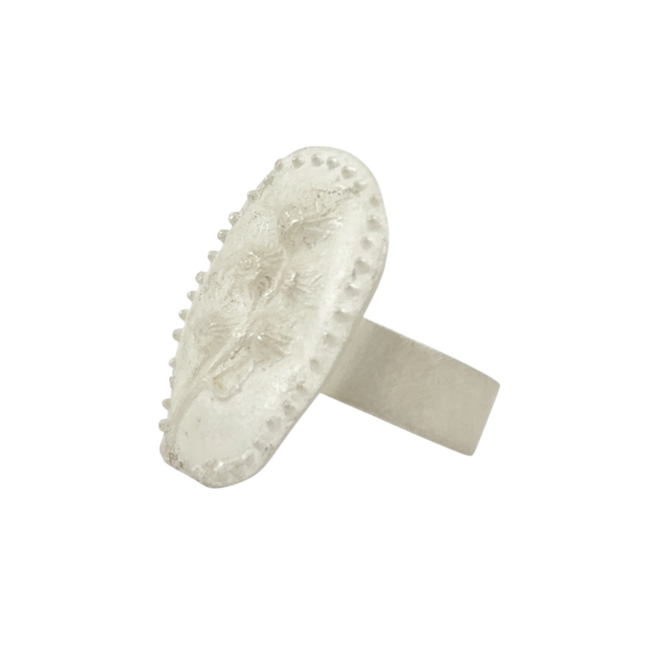 Embed Face Ring - Anja Jagsch