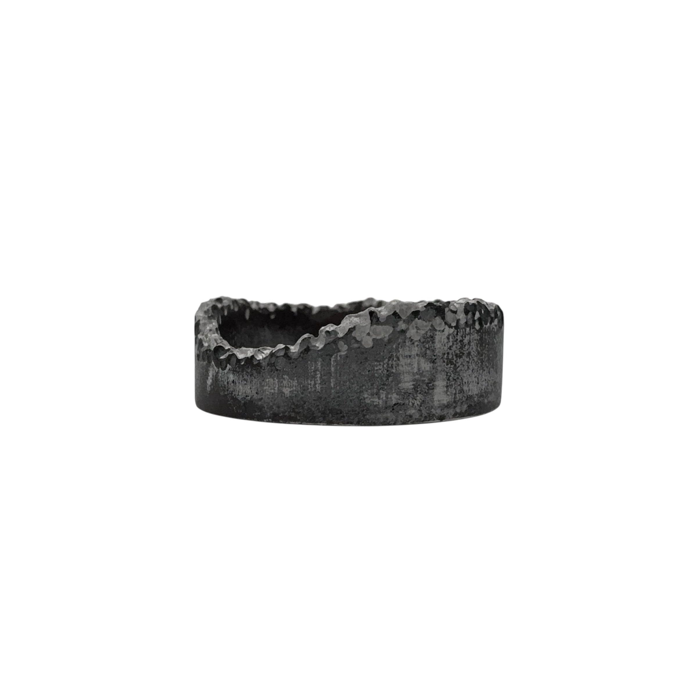 Eroded Edge Ring - Welfe Bowyer