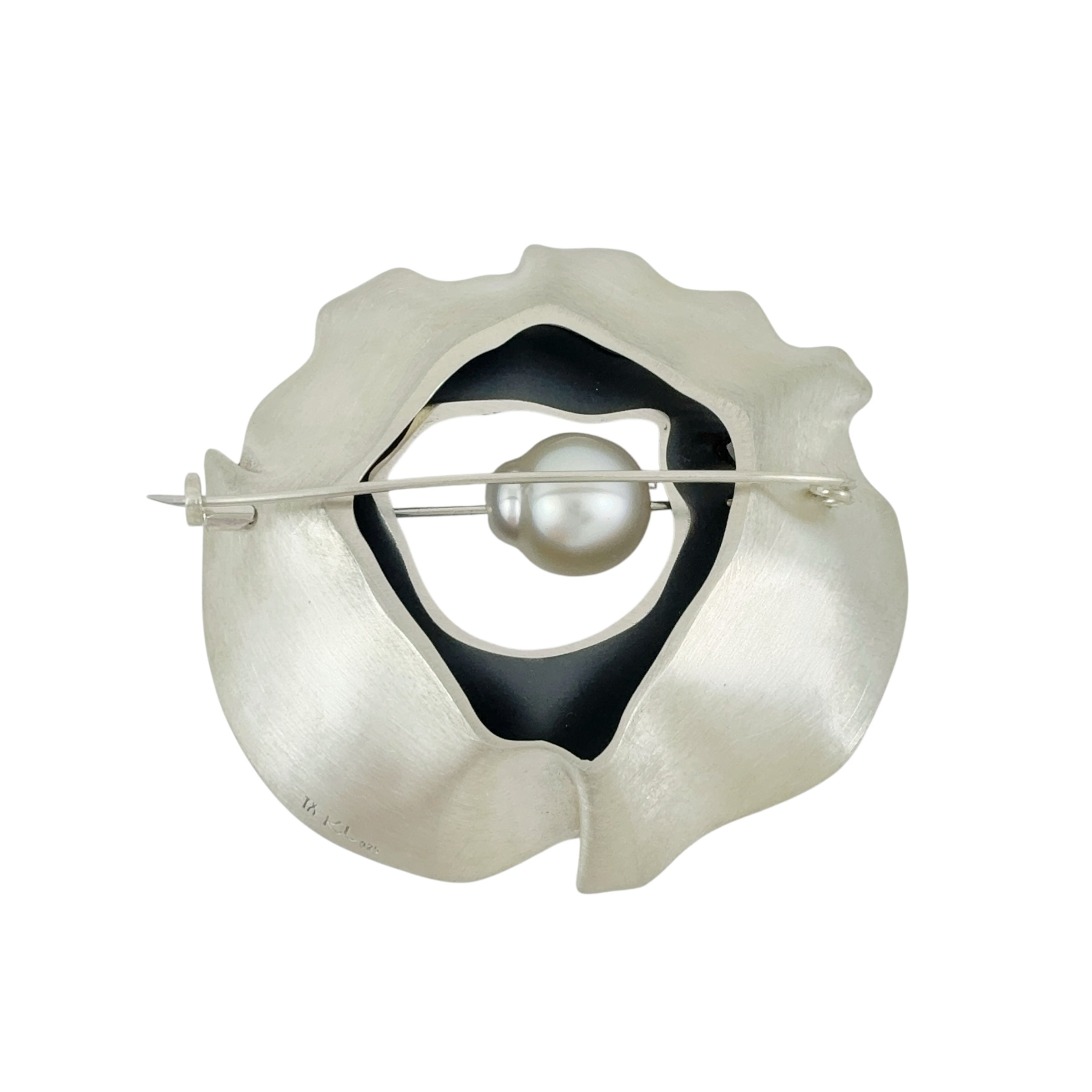 Rippled Mollusc Brooch - Katheryn Leopoldseder