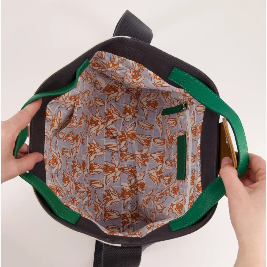 Assemble Tote in Palisades - Nancybird