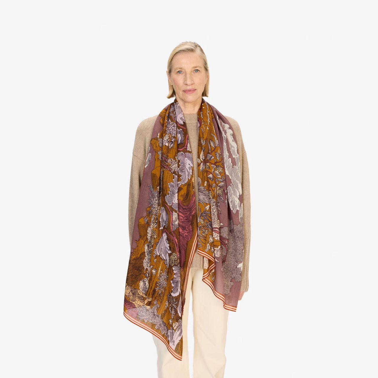 Histoire Wool Scarf in Purple - Inoui Editions