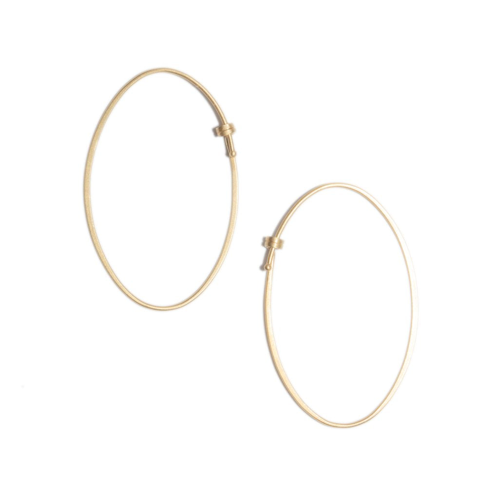 Oval Dainty Hoops Small in 14ct gold - Carla Caruso