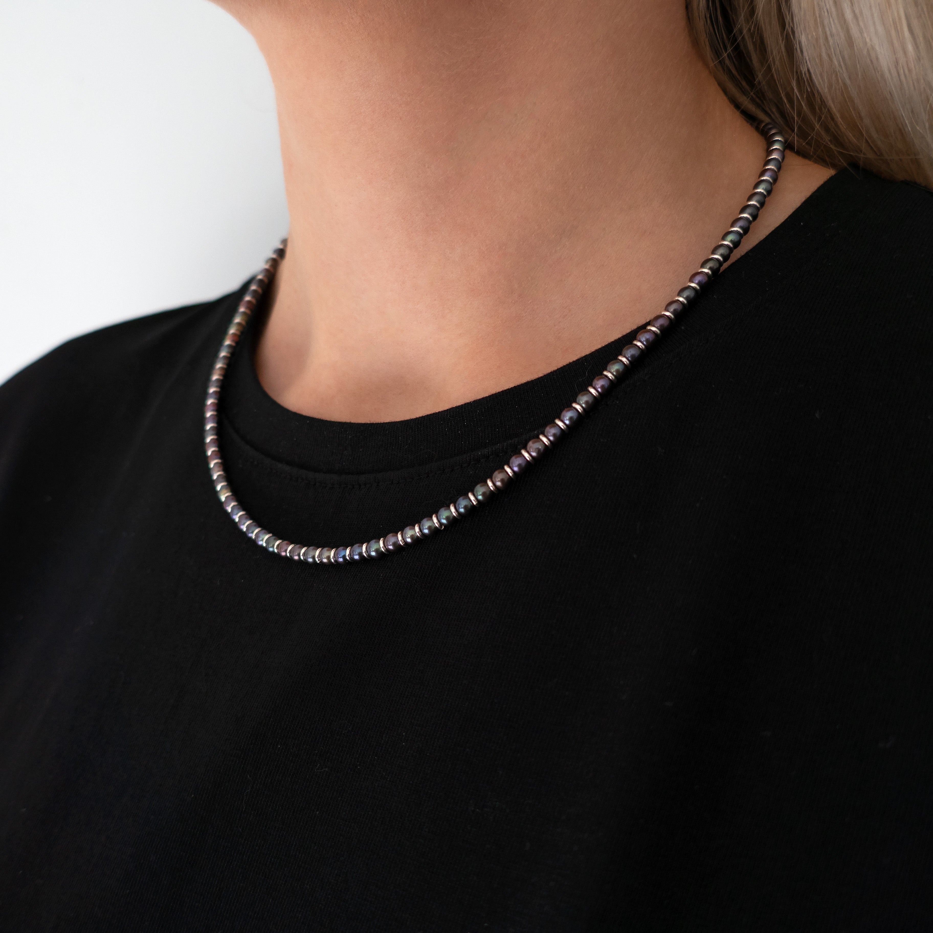 Contrast Necklace (Black Pearl) - Kate Alterio