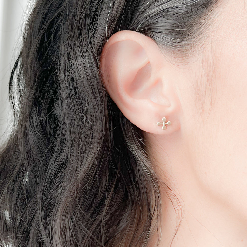 Jax Studs in 14ct gold - Carla Caruso