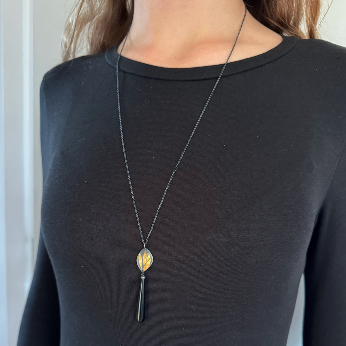 Hakea Leaf & Onyx Necklace - Robin Wells
