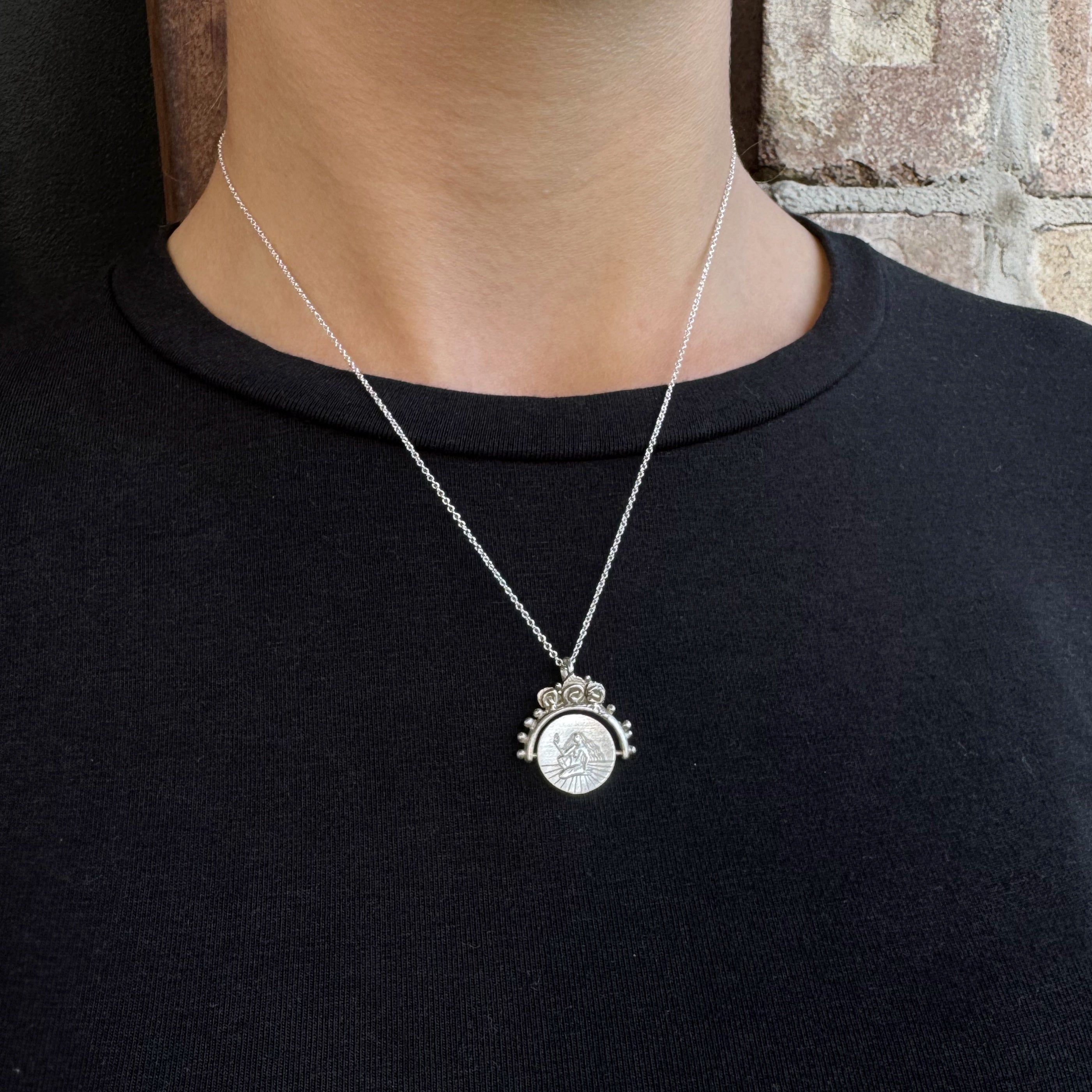 Oracle Veritas Half Frame Spinning Pendant - Romy Mittelman