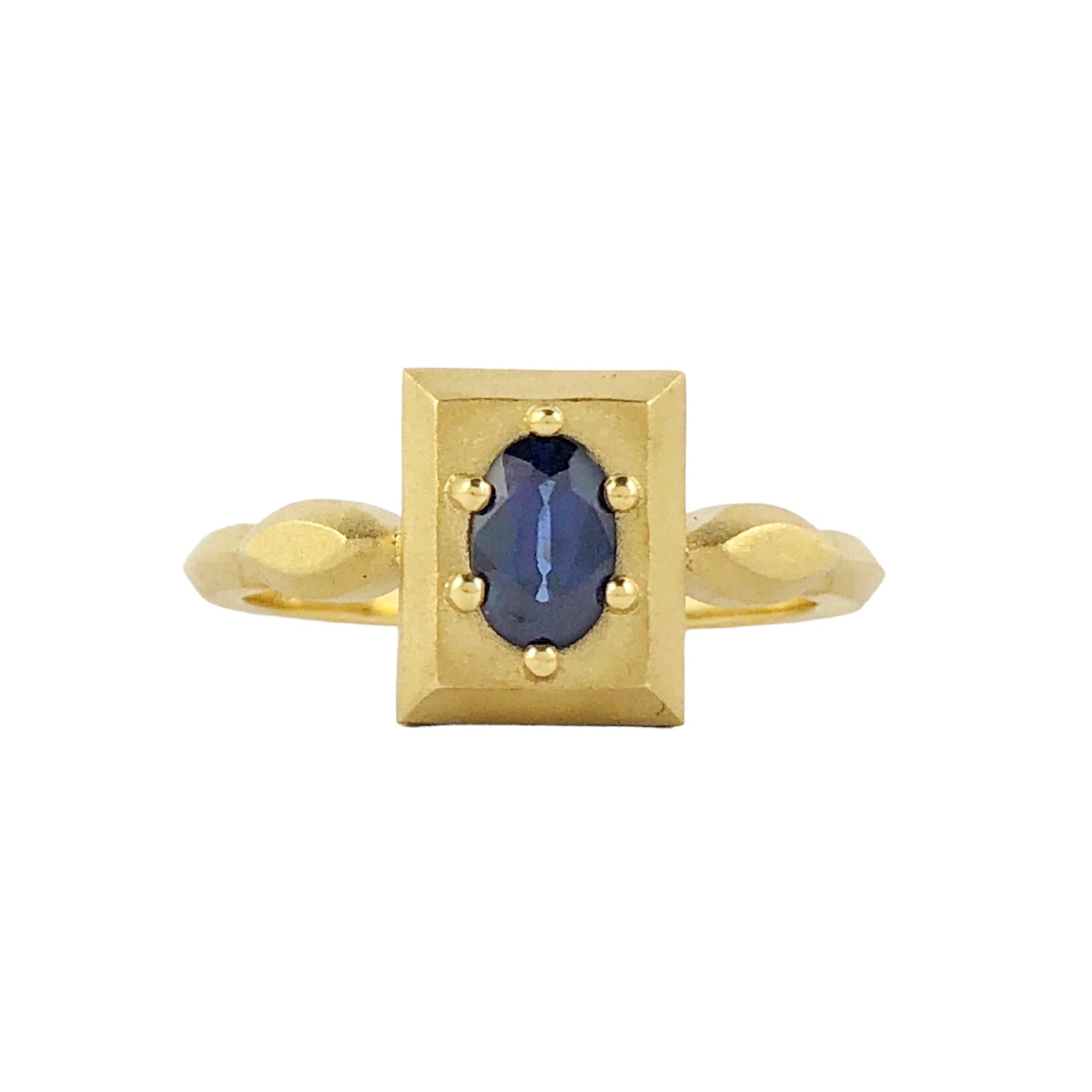 Dais Sapphire 18ct Gold Ring - Erica Bello