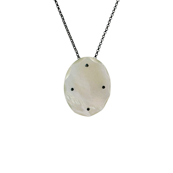 Biseaute Mother of Pearl Necklace - Cynthia Nge