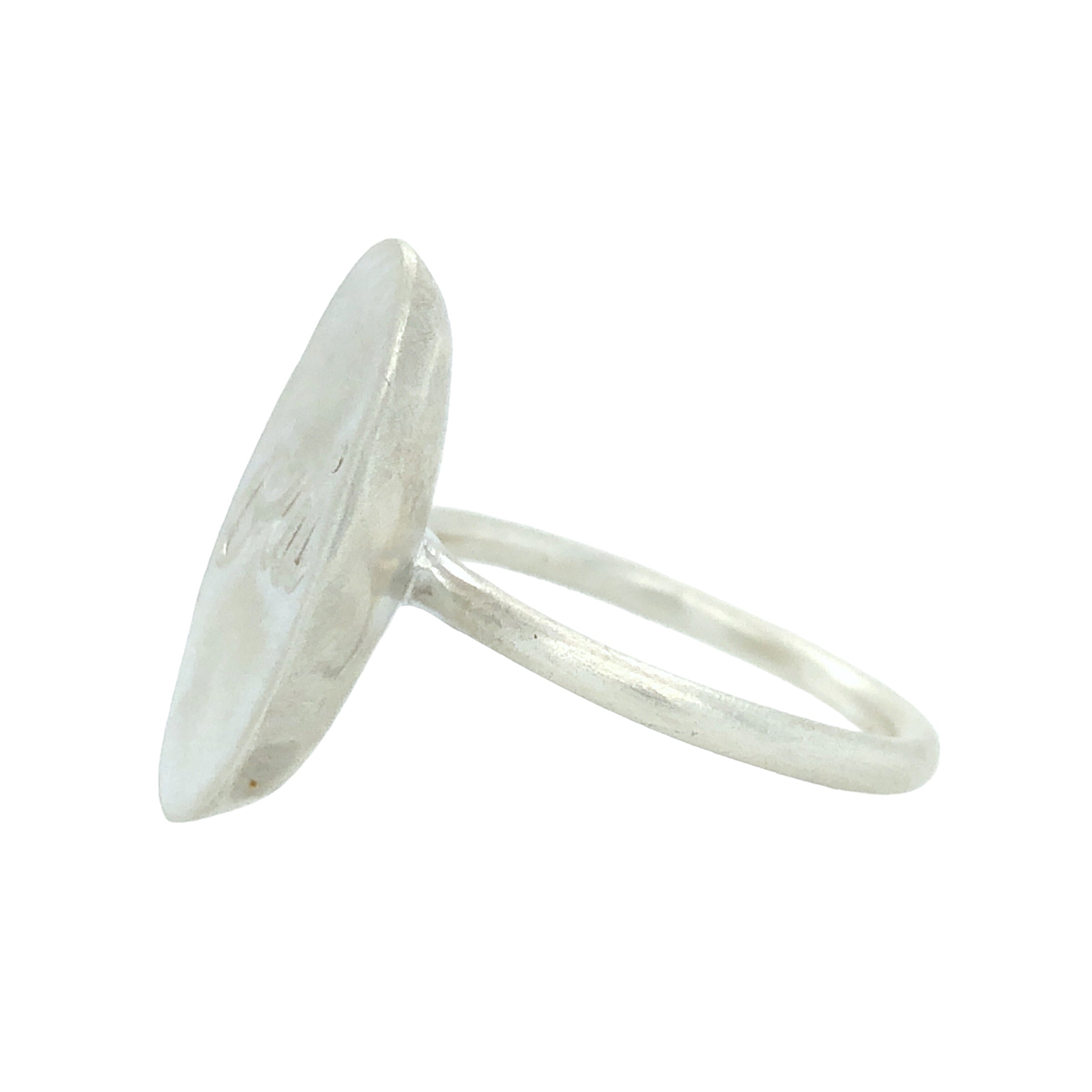 Oui Cameo Ring - Milly Thomas