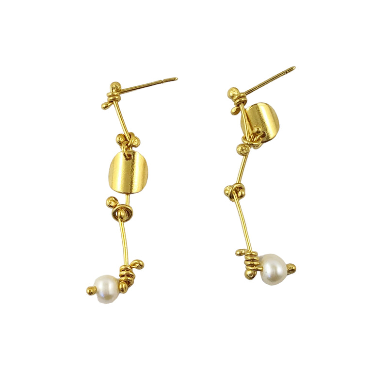 Golden Pearly Twig Earrings - Cynthia Nge