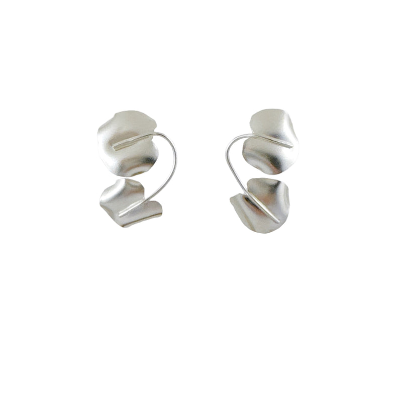 Happa String of Hearts Silver Studs - Kaoru Rogers