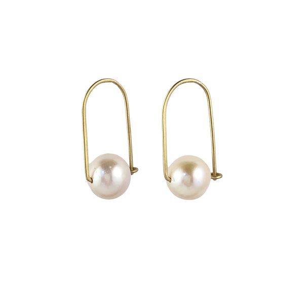 Wide Pearl Arch Earring in 14ct gold - Carla Caruso