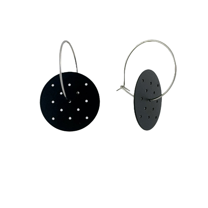 Perforated Small Earrings - Ferro Forma