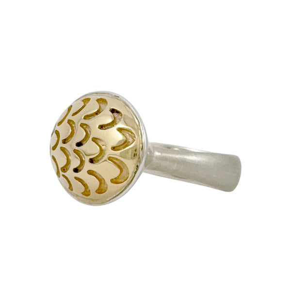 Gold Top Oval Ring - Catherine White