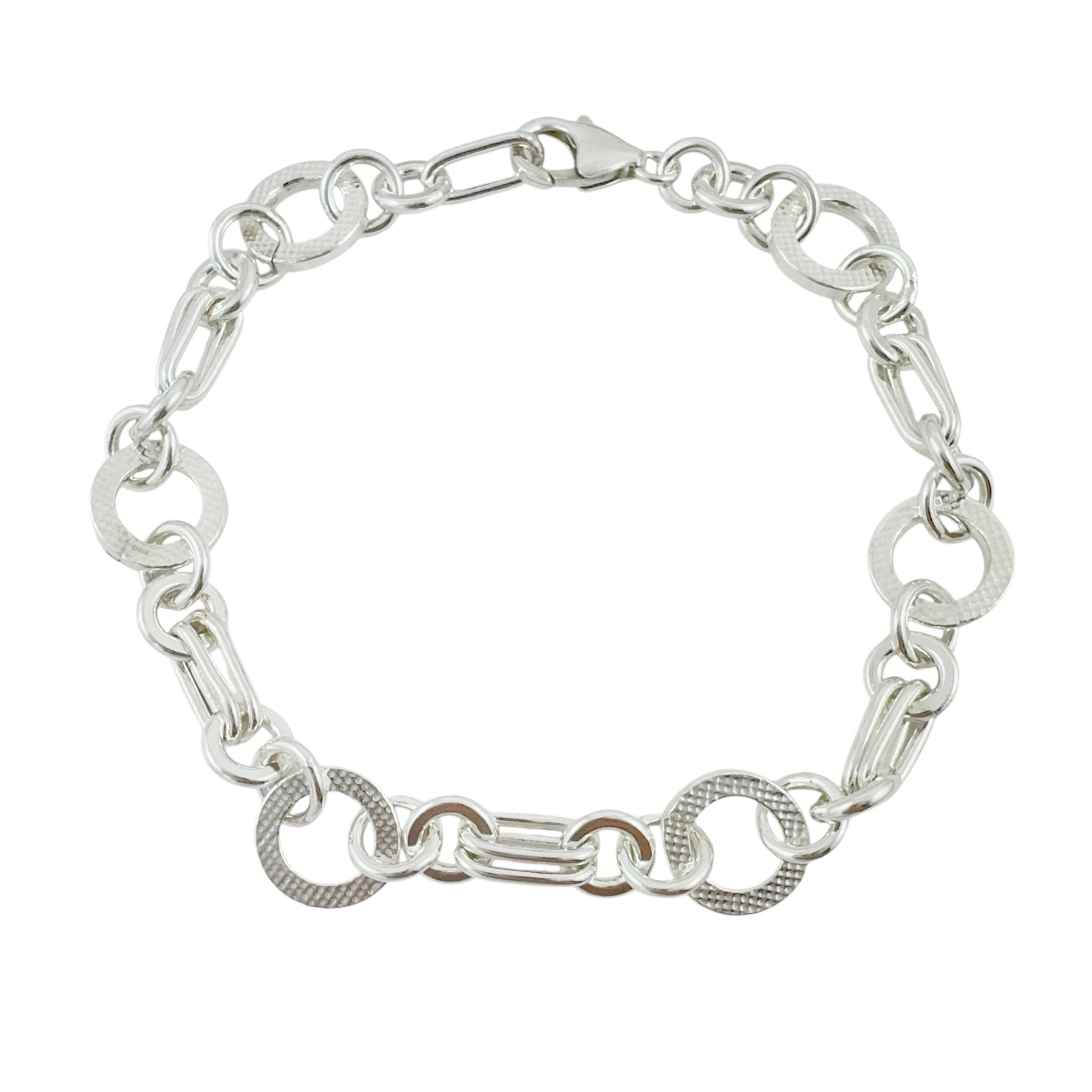 Savoir Bracelet - Tamara Dixon
