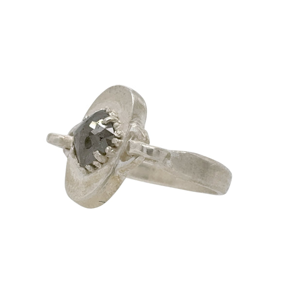 Silver Signet Ring with Diamond - Atelier Narce