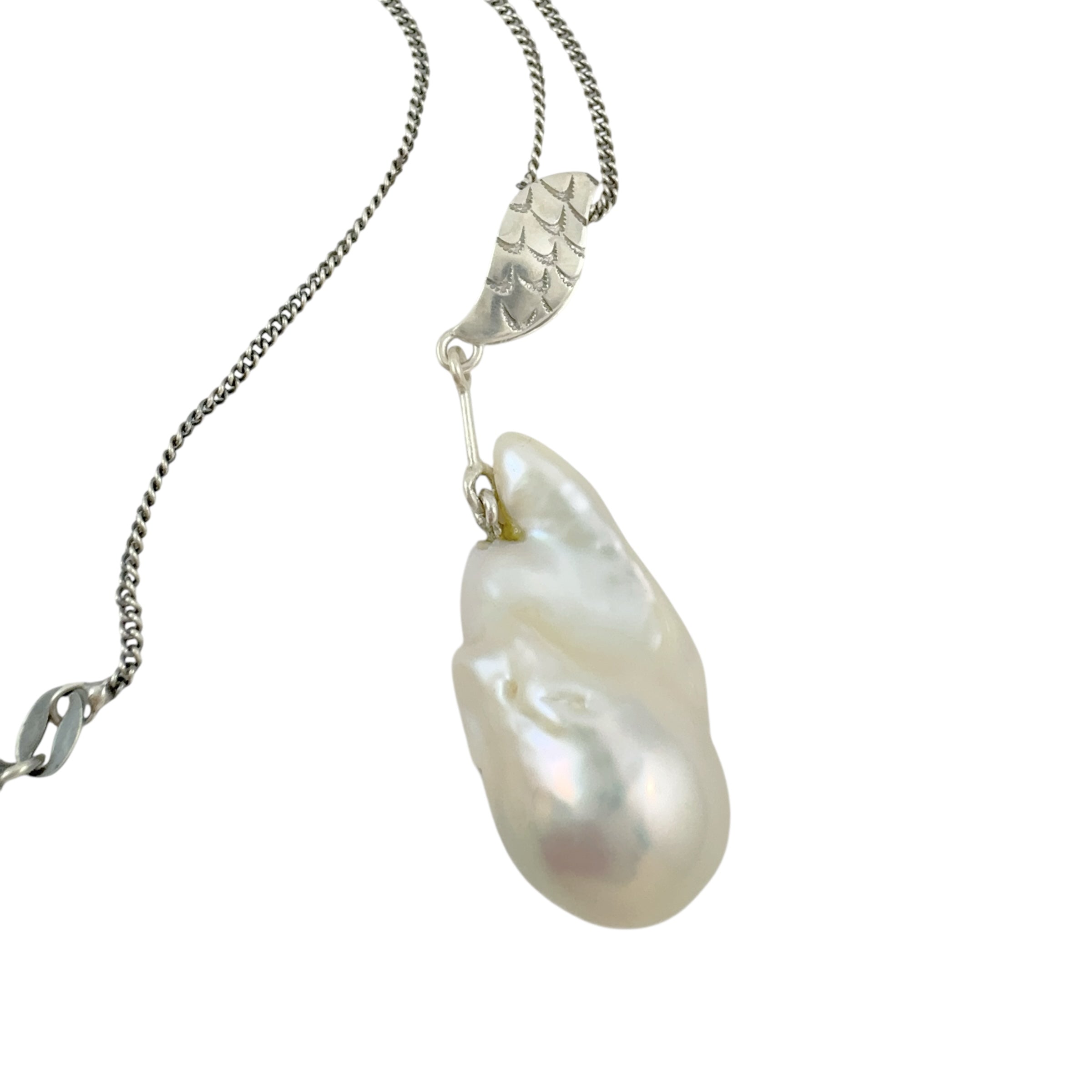 Baroque Pearl Pendant - Catherine White