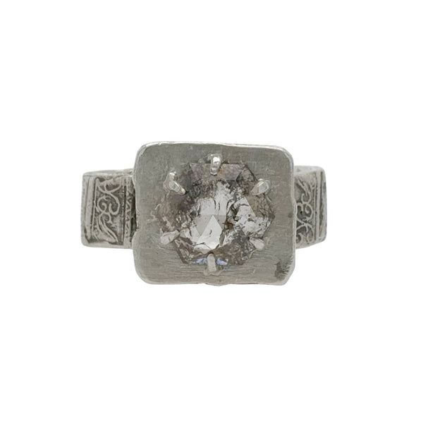 Silver Ring with Diamond - Atelier Narce