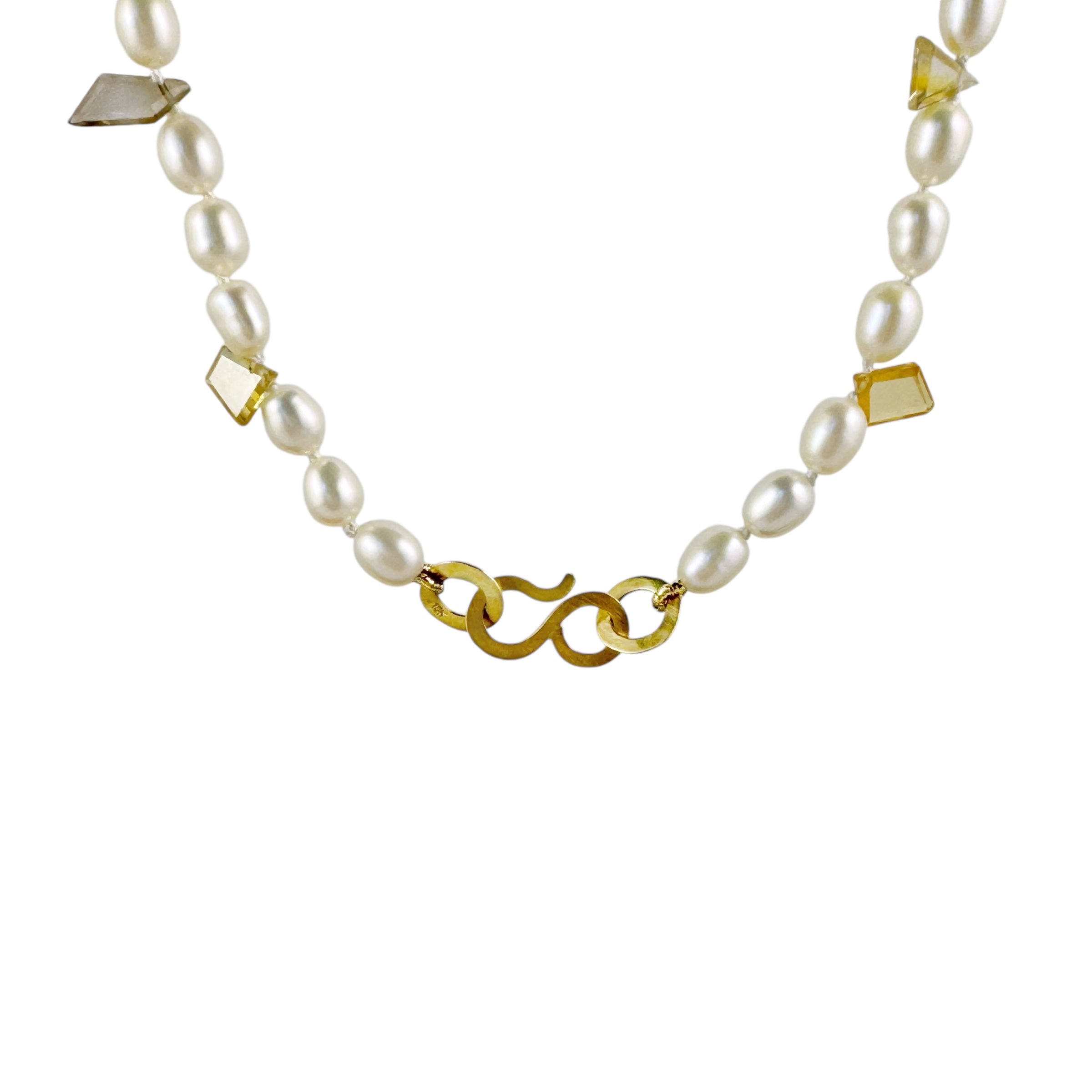 Maru Rice Pearl & Quartz Necklace - Kaoru Rogers