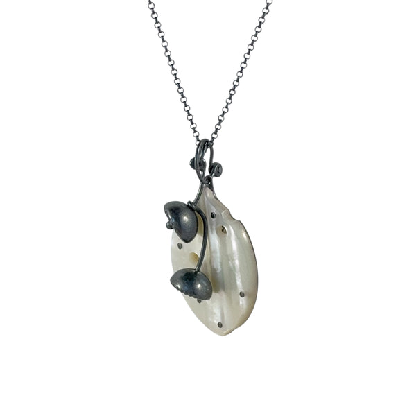 Pohutukawa Mother of Pearl Necklace - Cynthia Nge