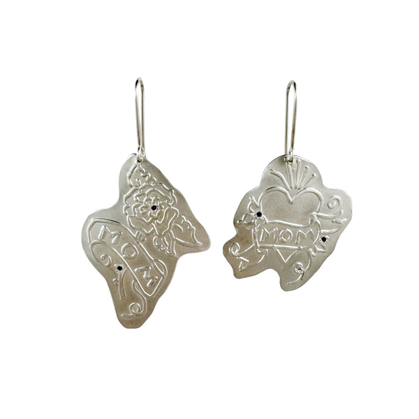 I Love U Mom Earrings - Milly Thomas