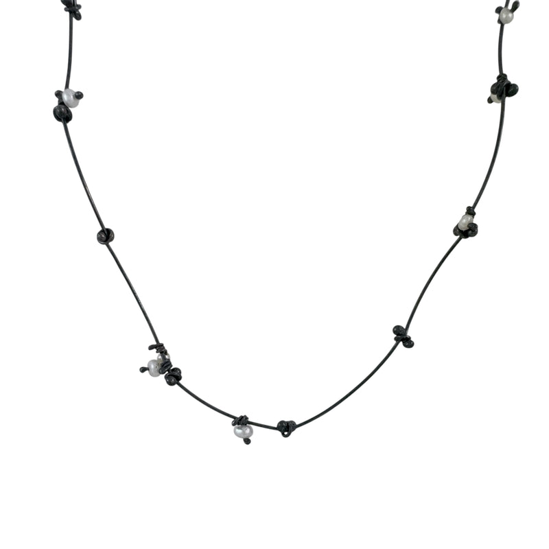Daisy Chain Necklace - Cynthia Nge