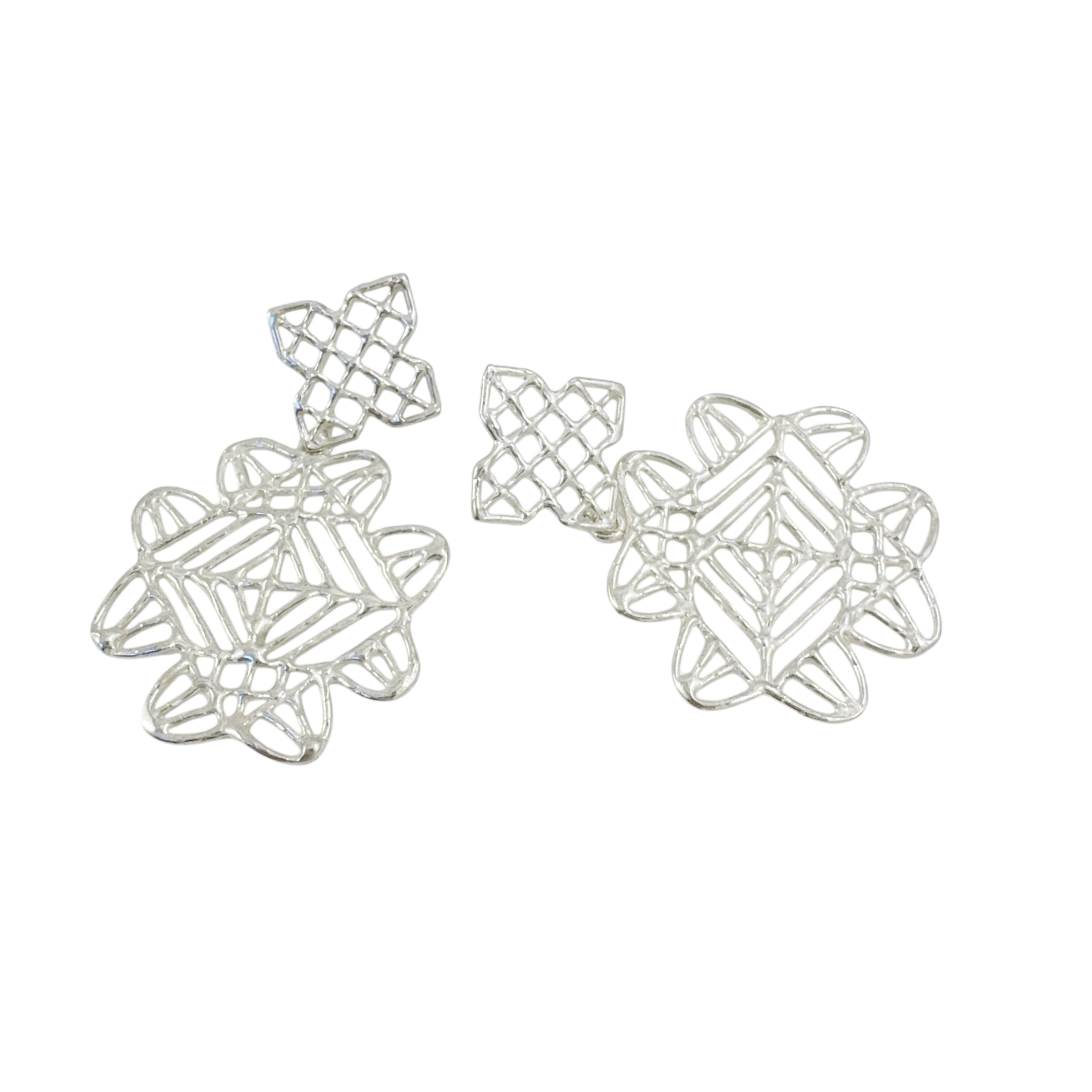 Clover Chain Earrings - Anna Vlahos