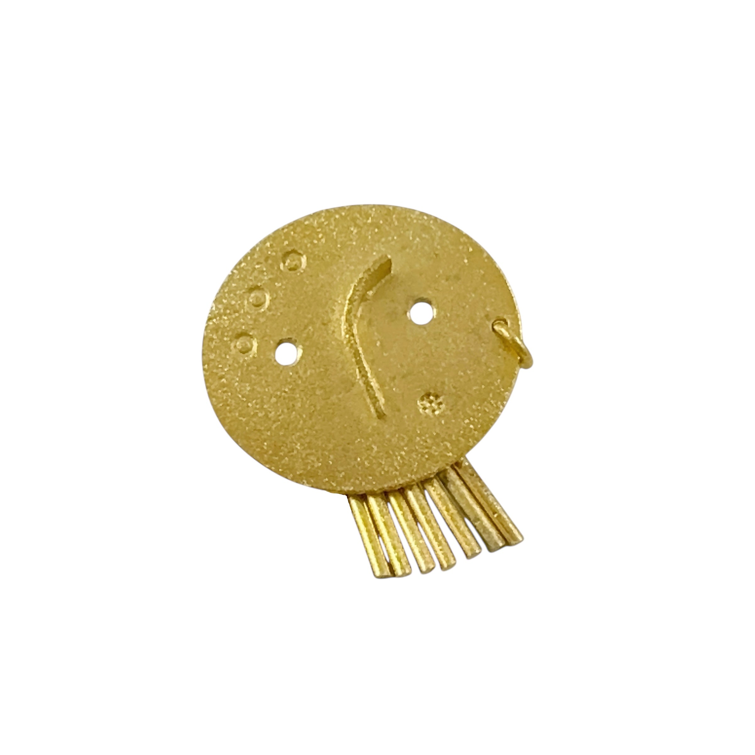 Madame Brooch - Cynthia Nge