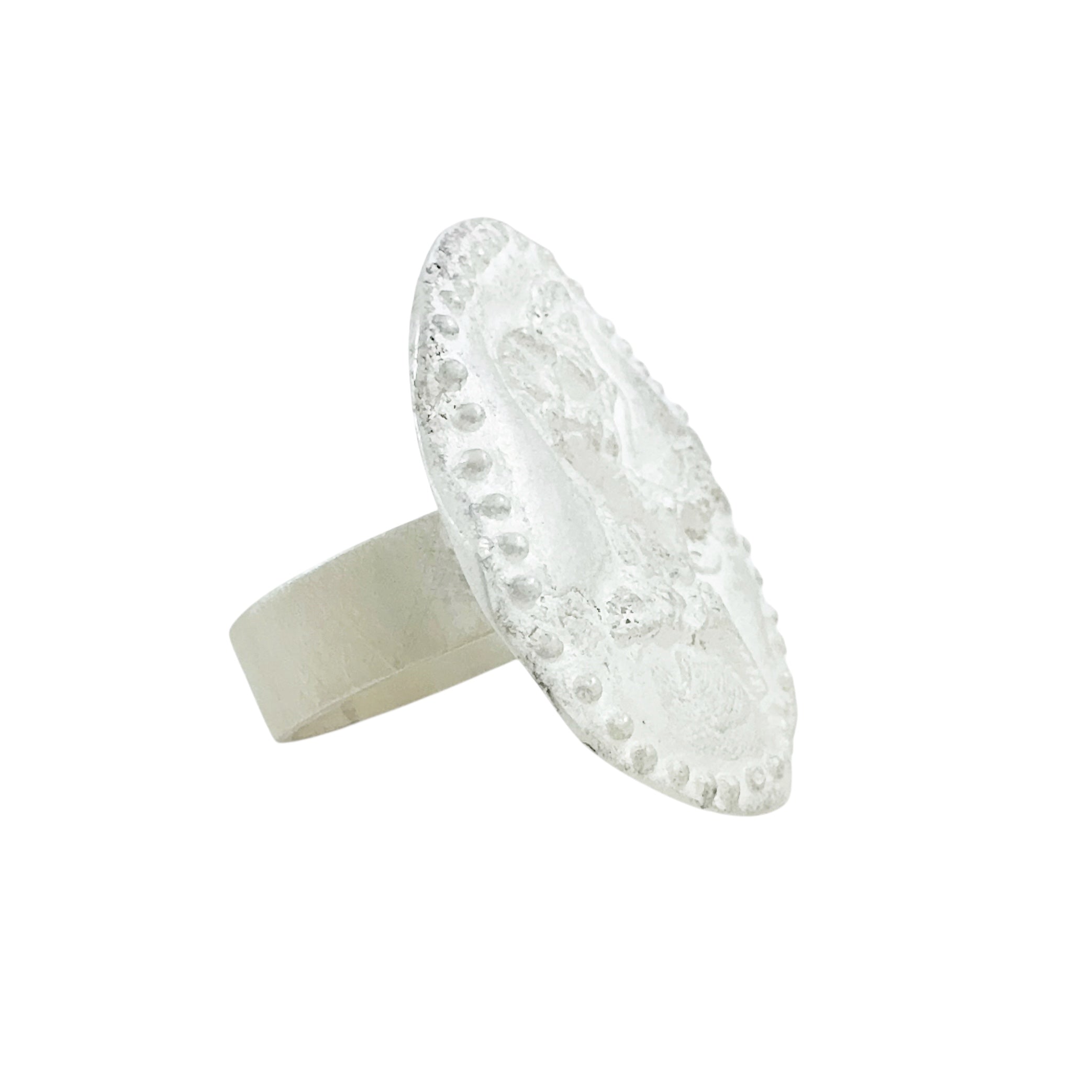 Embed Face Ring - Anja Jagsch