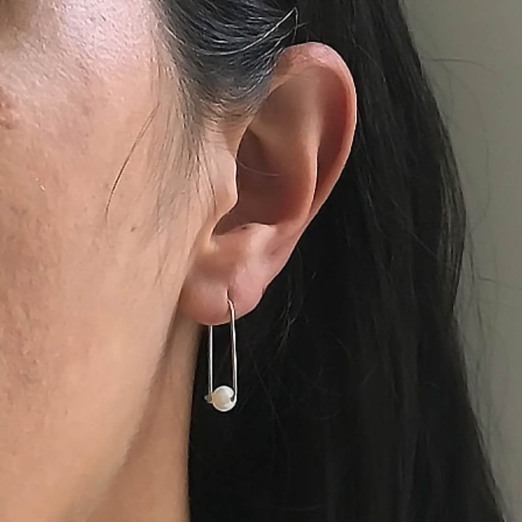Pearl Arch Earring in 14ct gold - Carla Caruso