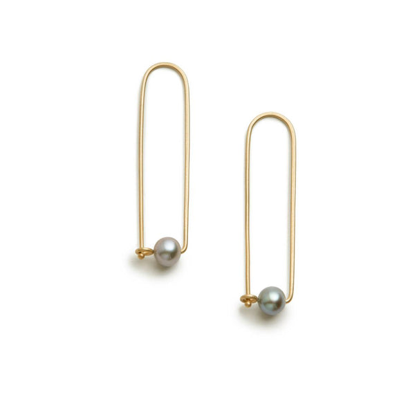 Medium Pearl Arch Earring in 14ct gold - Carla Caruso