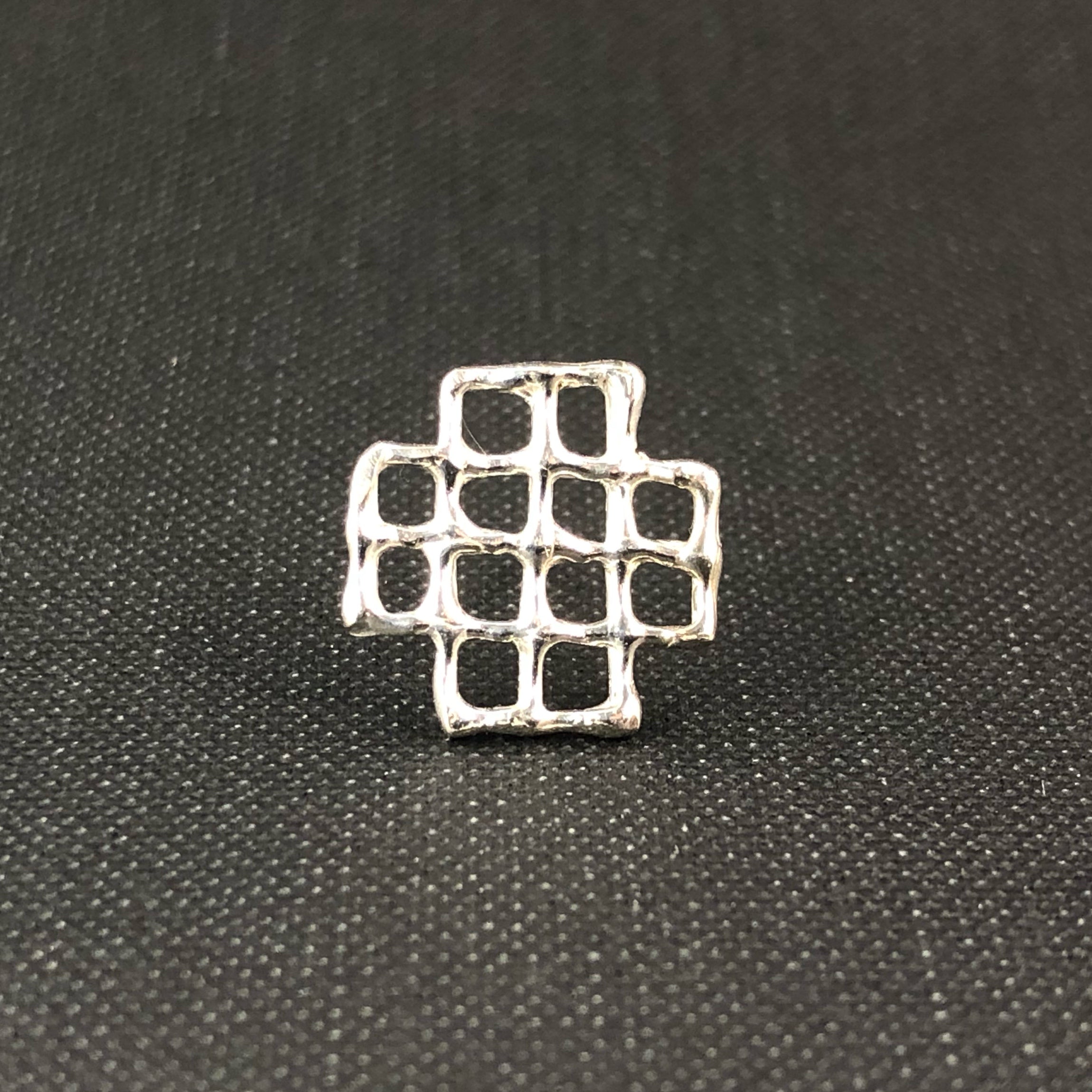 Fragment Single Silver Studs - Anna Vlahos