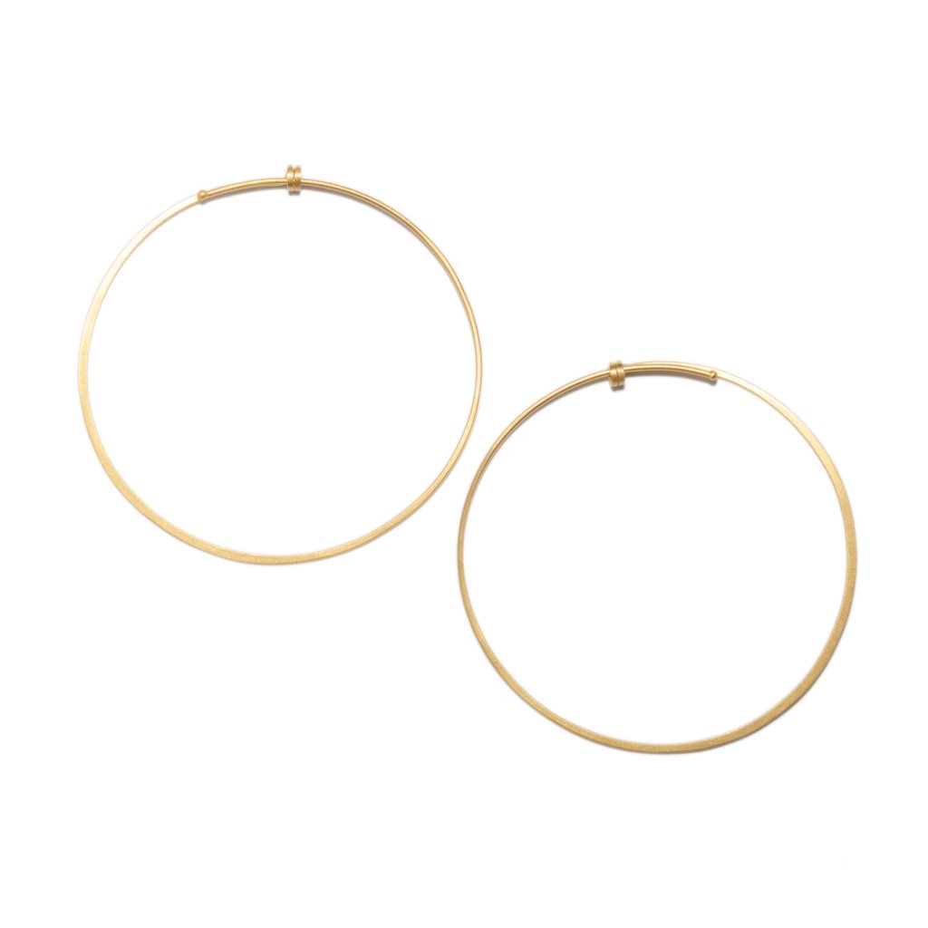 Medium Round Dainty Hoop in 14ct gold - Carla Caruso