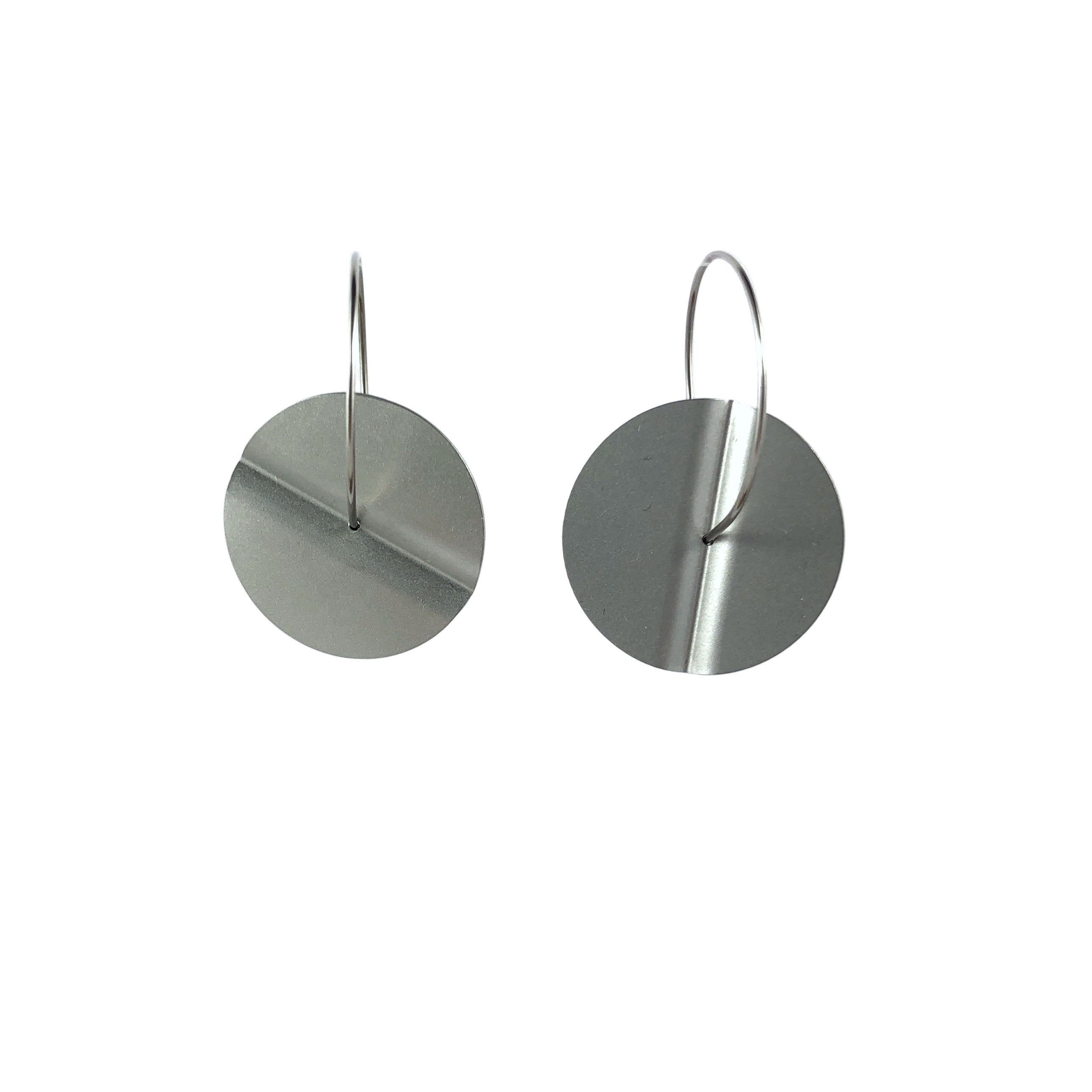 Centrefold Small Earrings - Ferro Forma