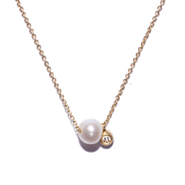 Dainty Necklace with Pearl and Diamond in 14ct gold - Carla Caruso